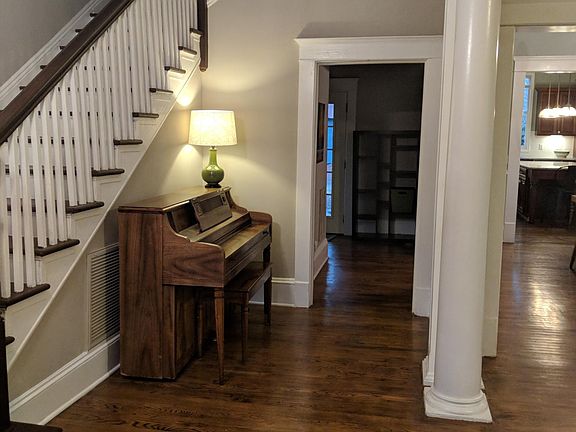 Front door foyer