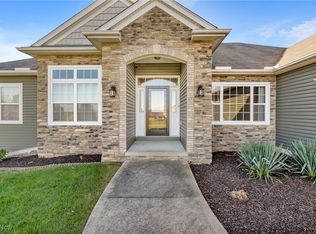 2460 Twelve Oaks Cir, Medina, OH 44256