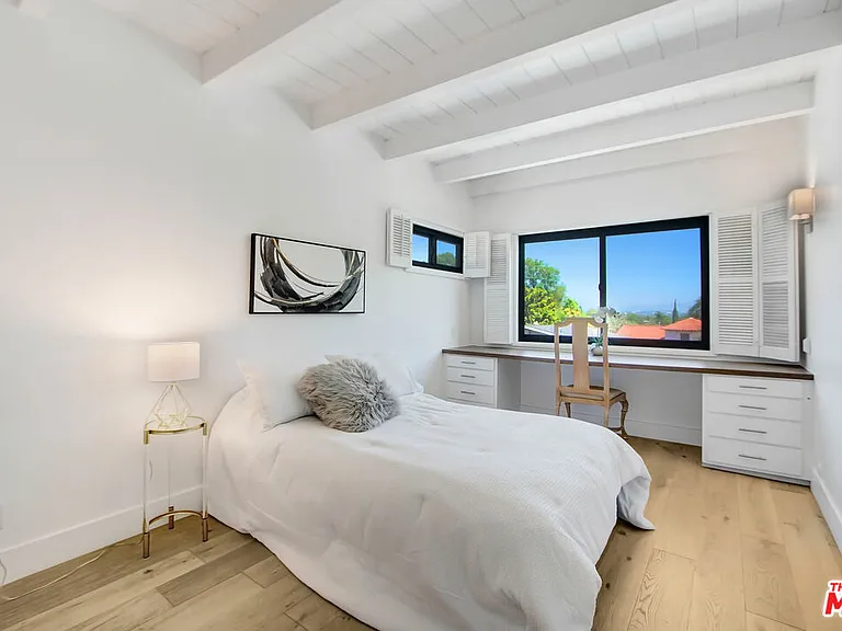 4166 Crisp Canyon Rd — Photo 35