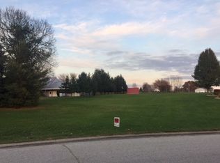 61732 Amber Meadows Dr, Goshen, IN 46528