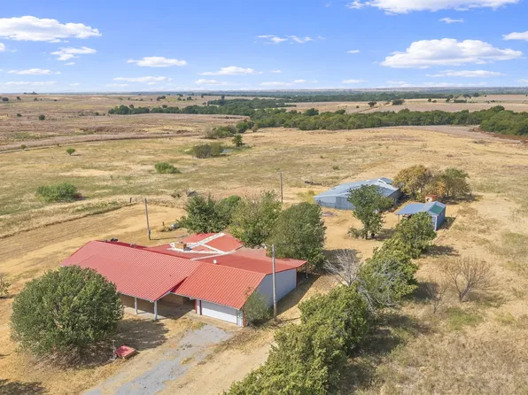 13873 N 2760th Rd, Waurika, OK 73573