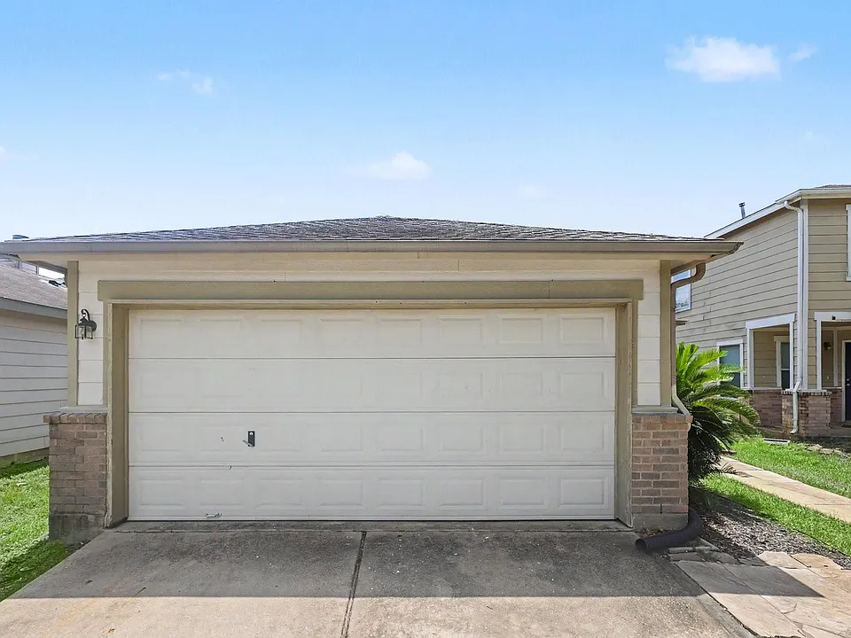 11419 Flying Geese Ln