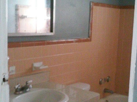 5th image of 831 Lorri Ave