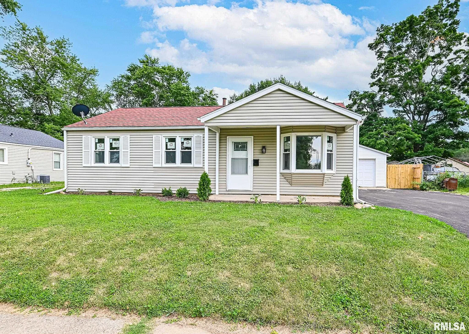 406 Joliet Rd photo 1