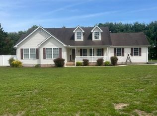 18051 Meadow Dr, Bridgeville, DE 19933