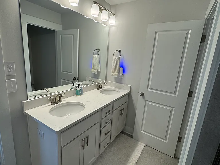 632 Amalfi Dr — Photo 19