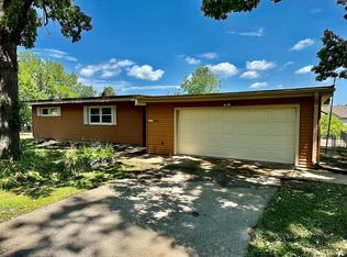 2021 Center Rd, Waukesha, WI 53189