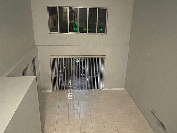 3rd image of 2239 Discovery Cir W