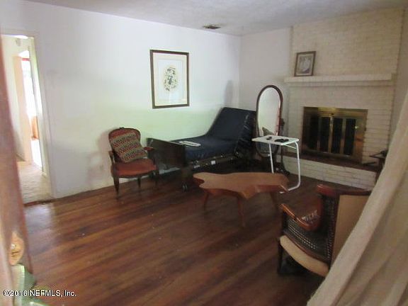 5th image of 8537 Cordovia Ave