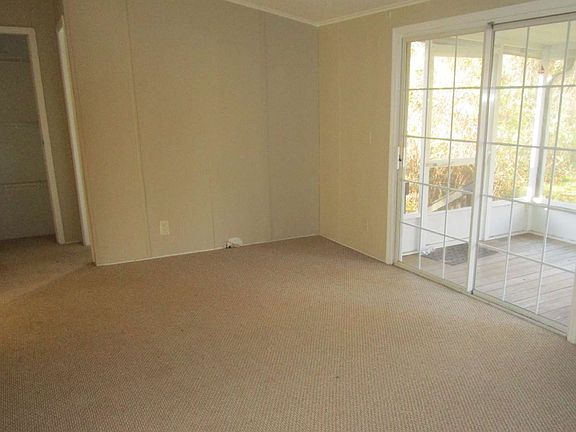 5th image of 296 NW Nye Hunter Dr