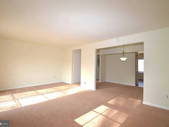 5th image of 6348 Pine View Ct #64C