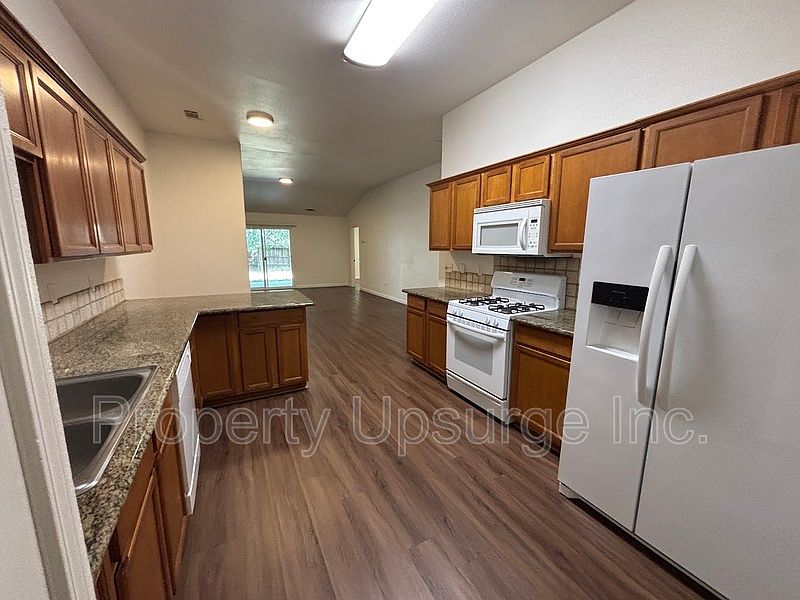 1st image of 3715 Silvario Ct