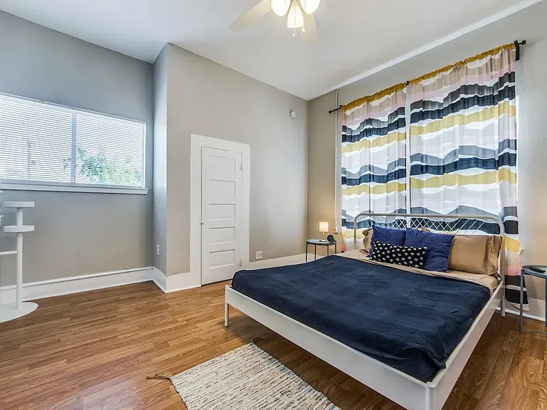 215 Blanco Rd #4 — Photo 12