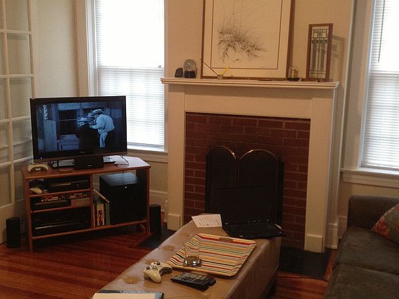 4th image of 228 Lexington Ave APT 202