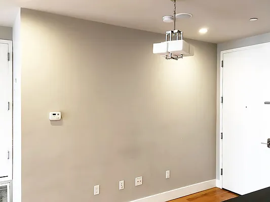 Rented by Premier Metro Realty Corp | media 30