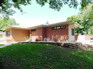 1665 Presley Dr, Cassville, MO 65625
