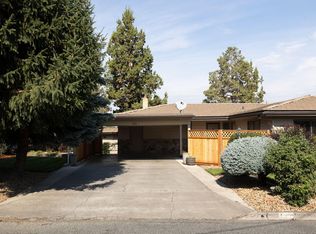 531 NW Canyon Dr, Redmond, OR 97756