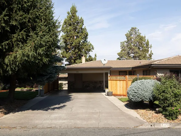 531 NW Canyon Dr, Redmond, OR 97756