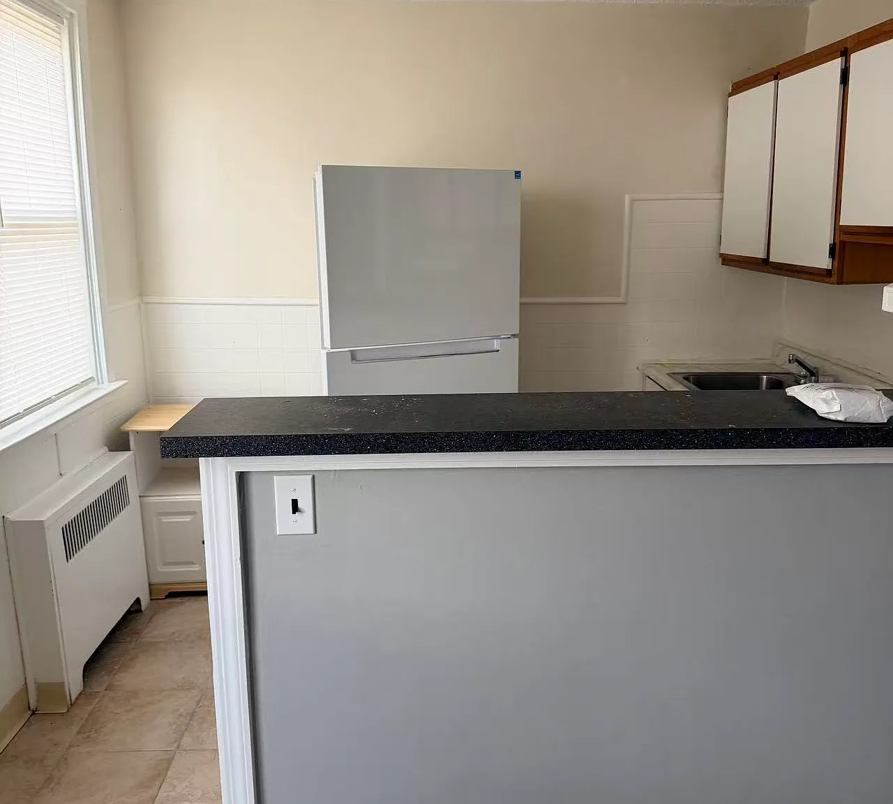 2 bed, 720 sqft, $1,250 — Photo 2