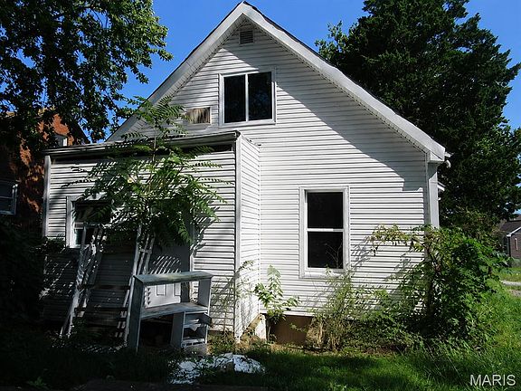 2nd image of 6732 Robbins Ave