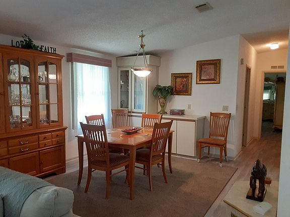3rd image of 1229 E Schwartz Blvd #2023-2024