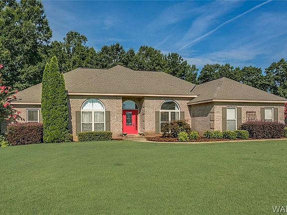 3rd image of 575 Browning Dr