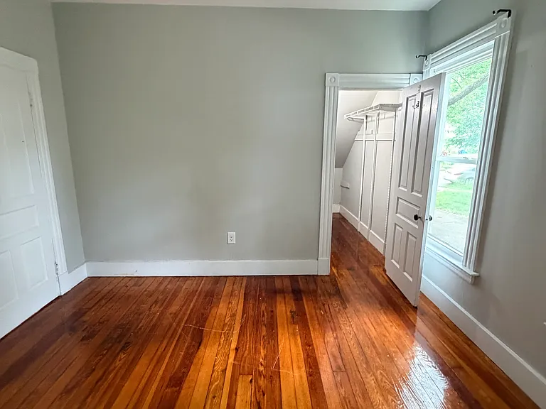 211 Alden Ave #1 — Photo 10