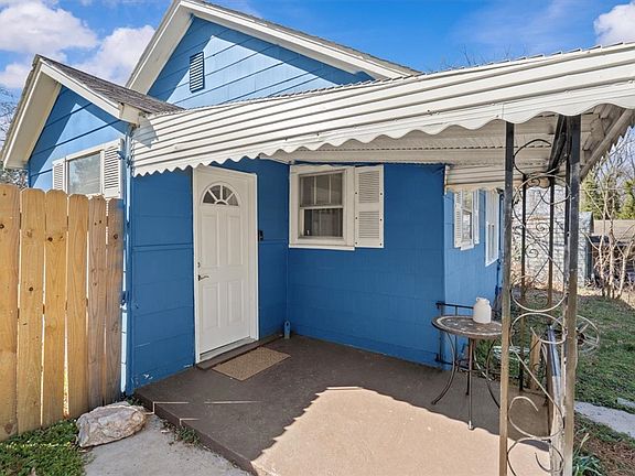 3rd image of 411 Rose St
