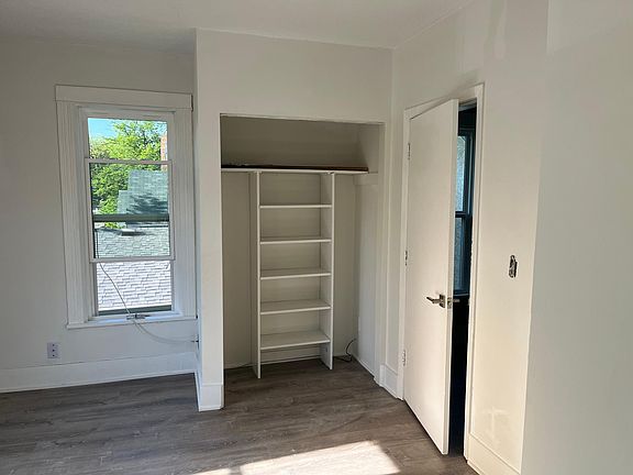 5th image of 1421 5th St NE APT 3