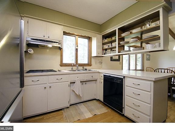 5th image of 8409 Riverview Ln