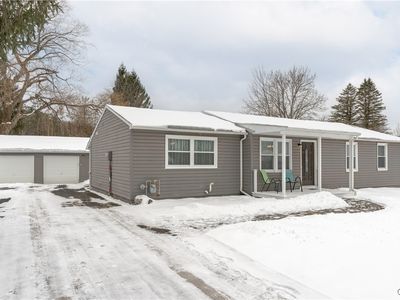 604 Valley Dr E, Chittenango, NY, 13037
