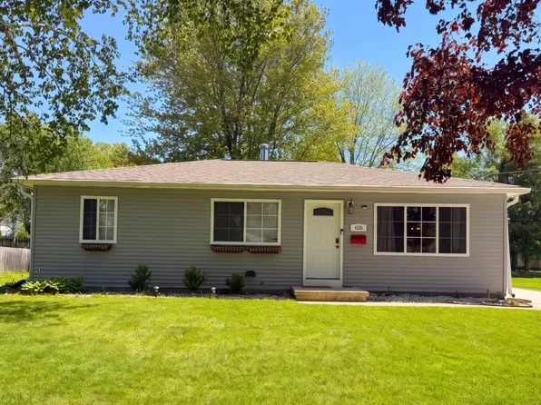 626 N Main St, Columbus, WI 53925