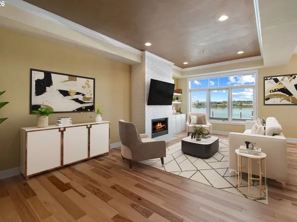 707 N Hayden Island Dr Unit 215, Portland, OR 97217