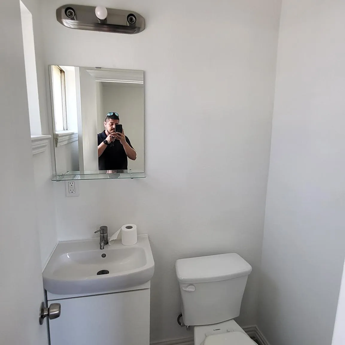 3 bed, 1.5 bath, 1153 sqft, $1,900 — Photo 3