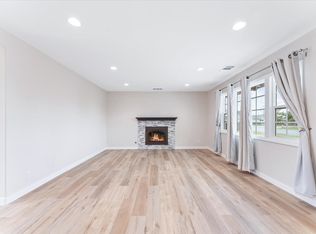 16121 Fantasia Ln, Huntington Beach, CA 92649
