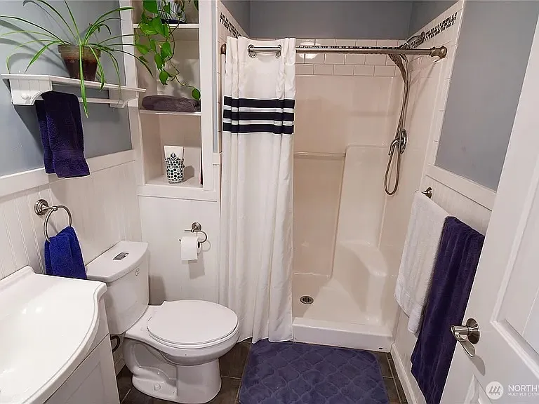 8435 NE 147th Pl — Photo 4