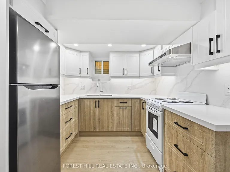 54 Gwynne Ave #BASEMENT — Photo 9