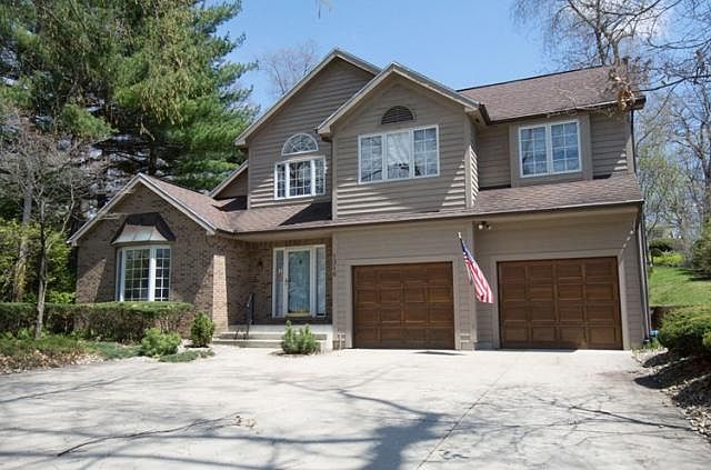 1st image of 1316 Black Oak Dr