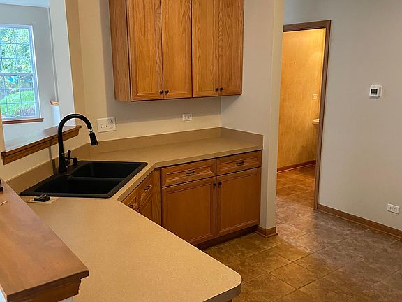 3rd image of 141 W Park Ave Unit B