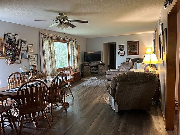 Living/dining new floor 2021