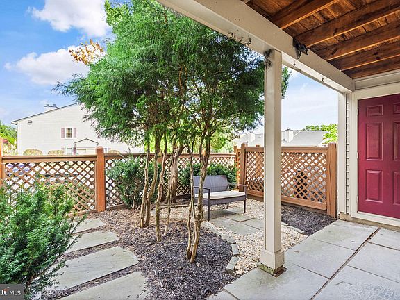 3rd image of 12369 Wadsworth Way