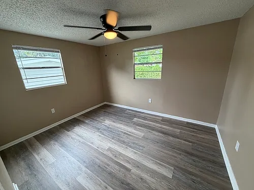 1204 Cherry Ln — Photo 25