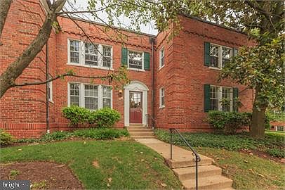 1st image of 1737 Queens Ln #1126