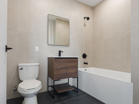 5th image of 105 Hawthorne St #3A
