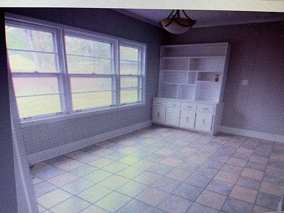 3rd image of 200 Brinkley Ln