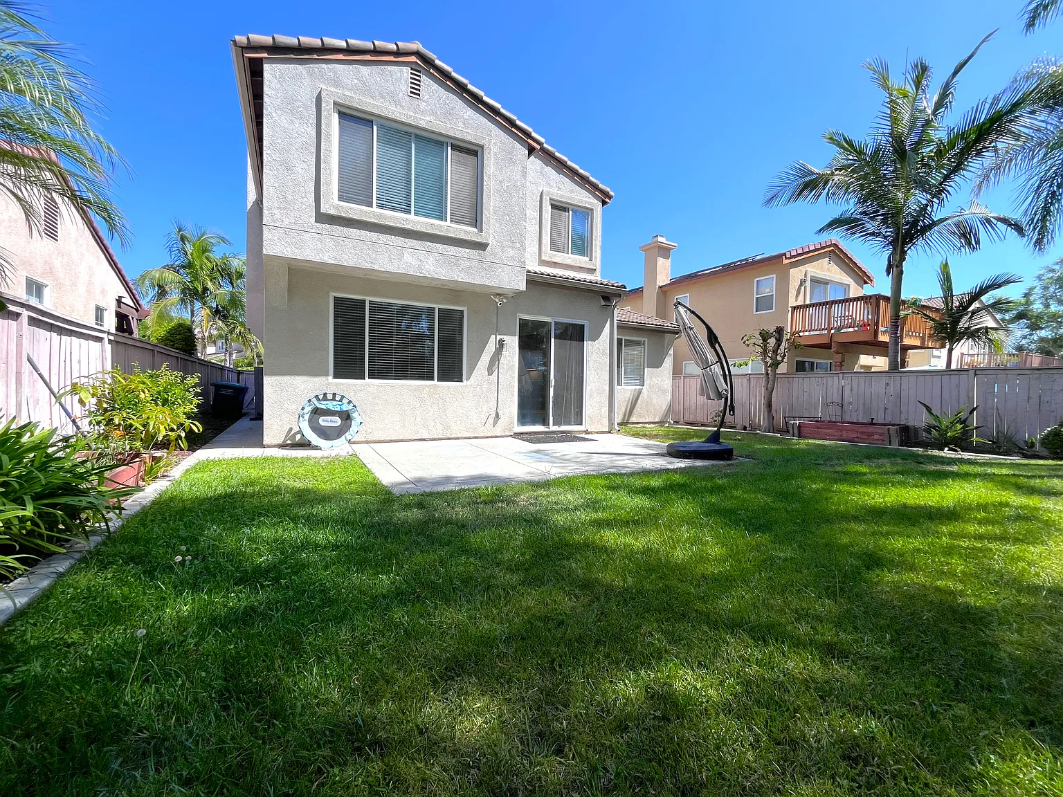 3 bed, 2.5 bath, 1970 sqft, $5,500 — Photo 4