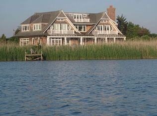442 Jobs Ln, Water Mill, NY 11976
