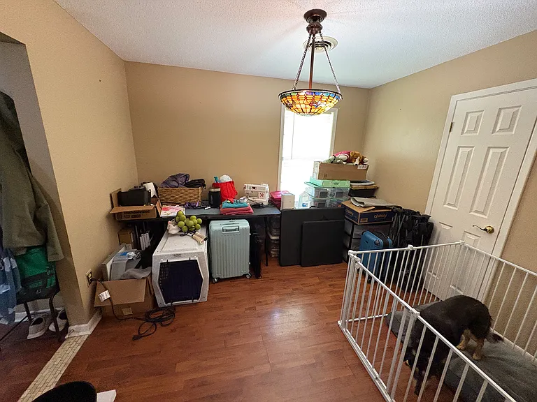 1001 Crawford Cir — Photo 10