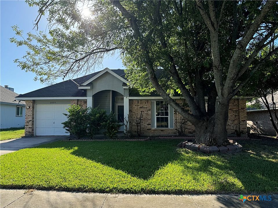 1st image of 2604 Remington Dr