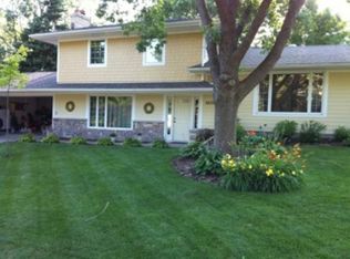 14113 Glazier Ave, Apple Valley, MN 55124